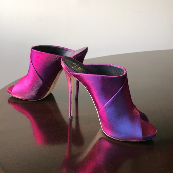 Giuseppe Zanotti Purple Velvet 7.5M SlipOn Slipper - Picture 6 of 8